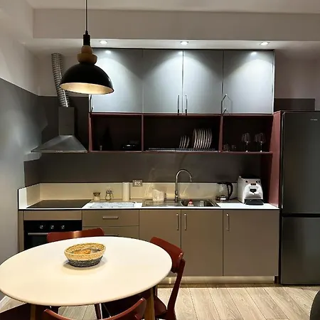 Tga Apartment *