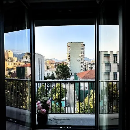 Tga * Tirana